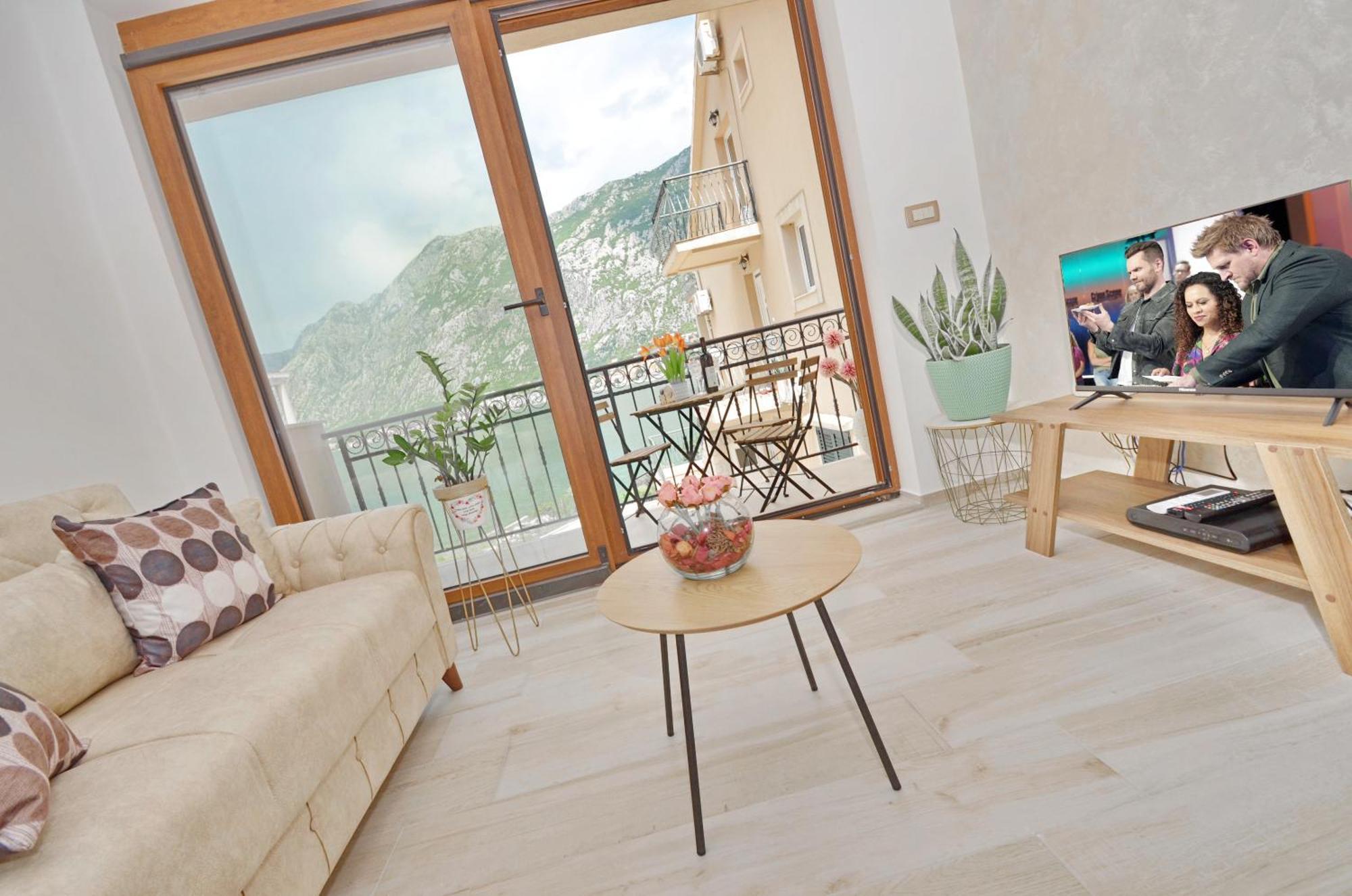 Apartments Jankovic Kotor Bilik gambar